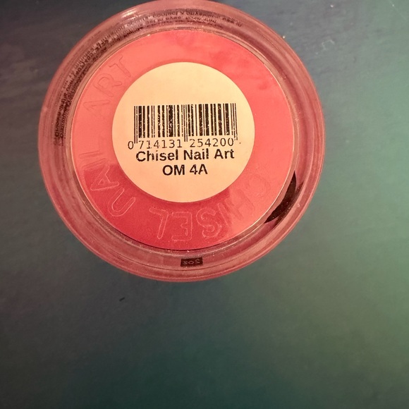 Chisel Pink Nail Dip Powder - Picture 2 of 3